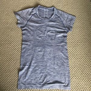 Swiftly tech short sleeve, size 6